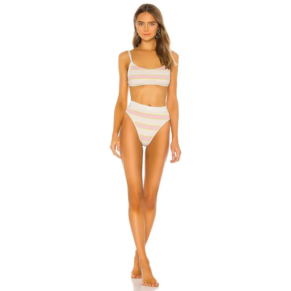 NWT! L*Space Gemma Bikini Top in BubbleGum Pink - Size Large